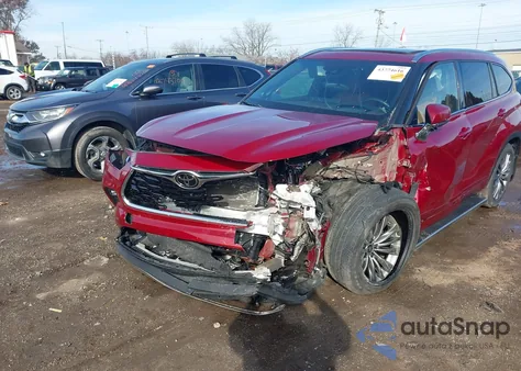 2021 Toyota Highlander Platinum from USA, damaged, VIN 5TDFZRBHXMS144360